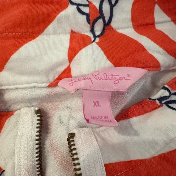 Lilly Pulitzer popover - Picture 2 of 4